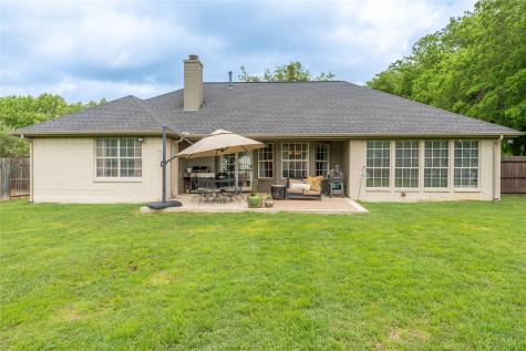 523 W 1st Street Justin TX 76247