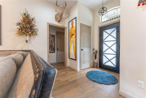 523 W 1st Street Justin TX 76247