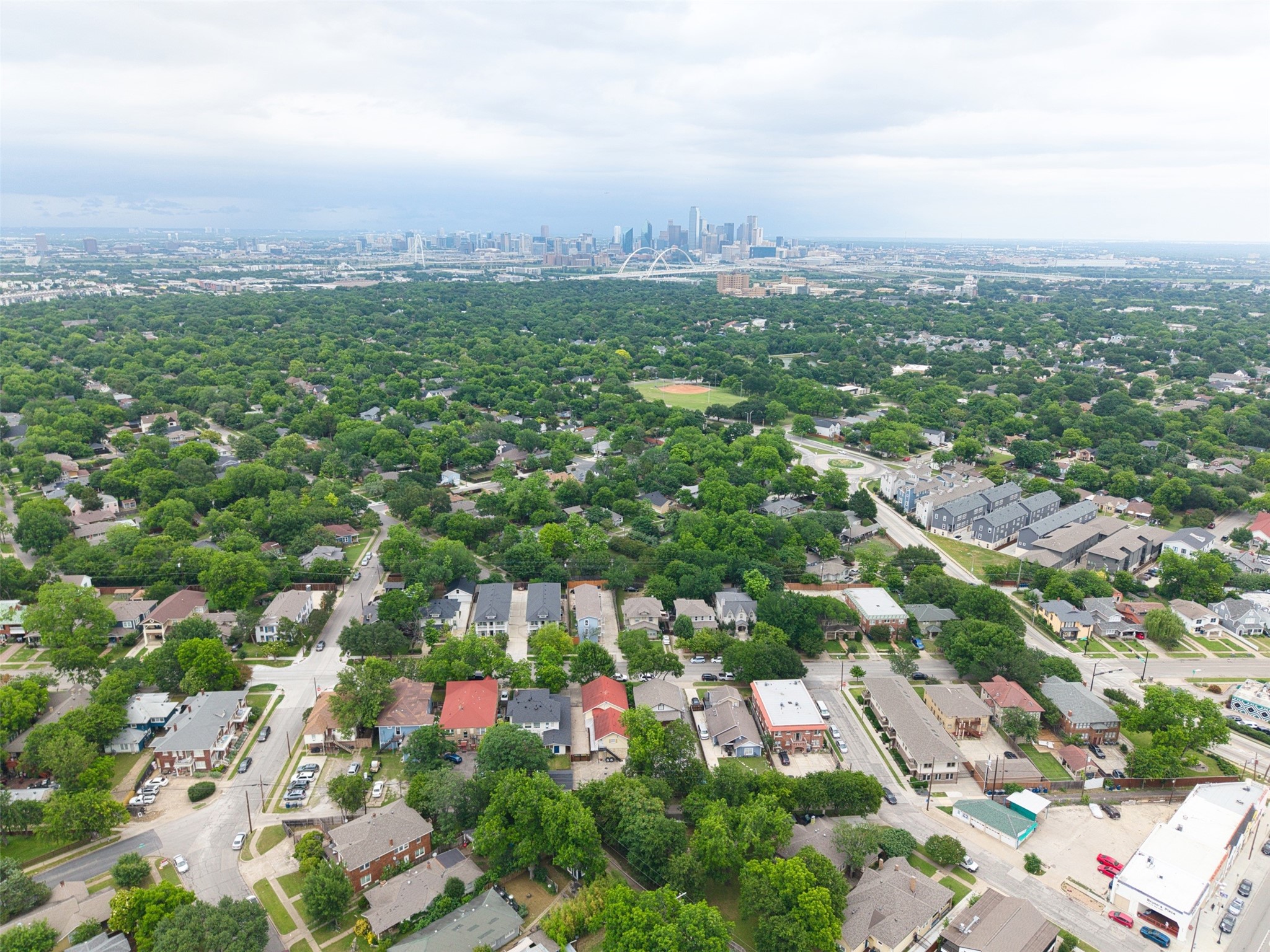 1112 Kings Highway Dallas TX 75208