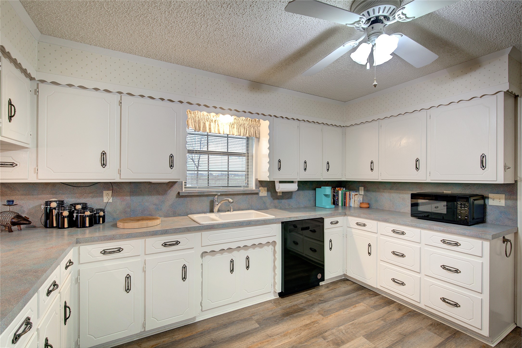368 Fm 1566 E Greenville TX 75401