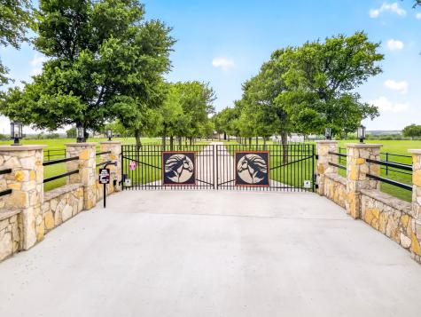 3601 W Fm 4 Cleburne TX 76033