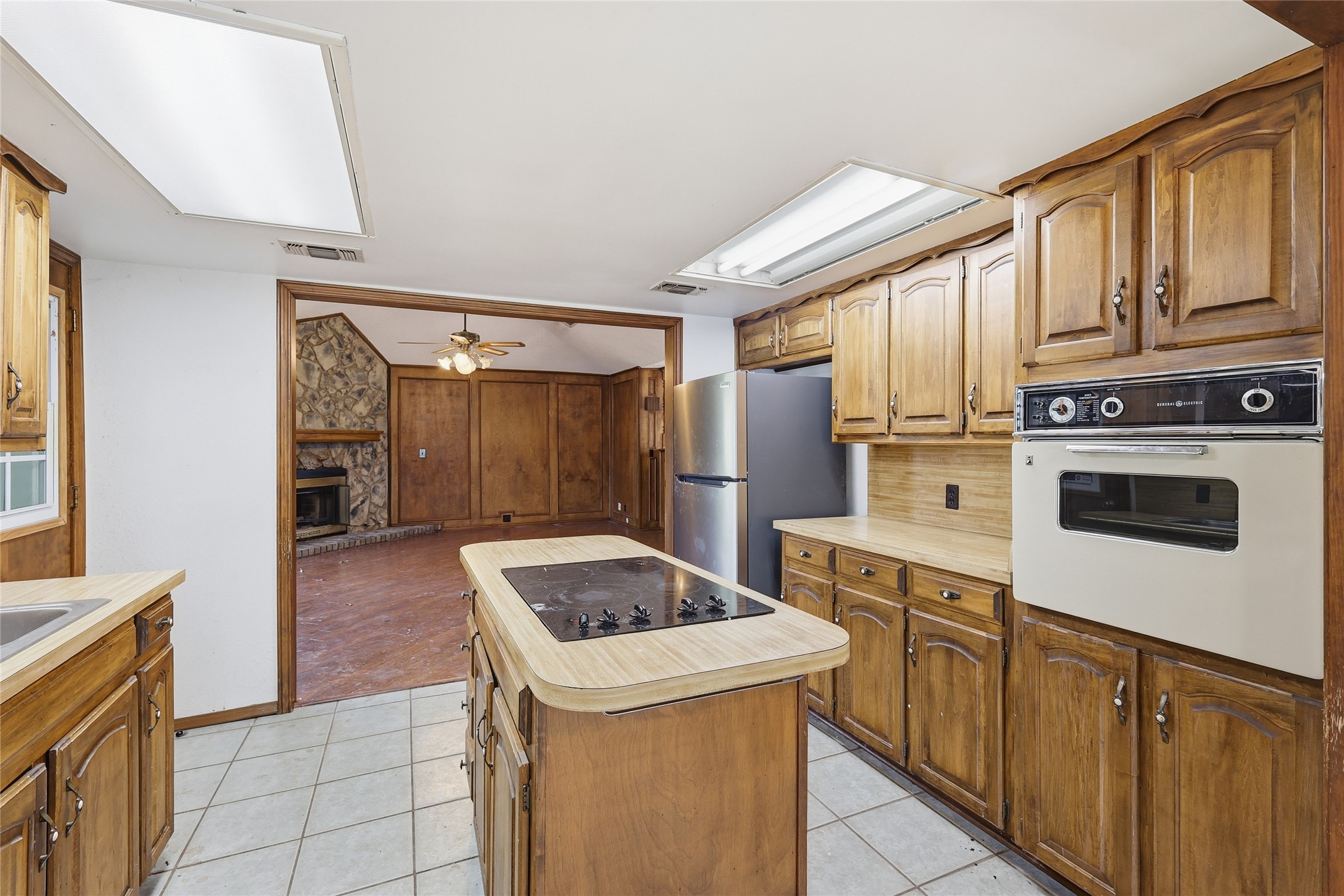 100 Hyline Drive Keene TX 76031
