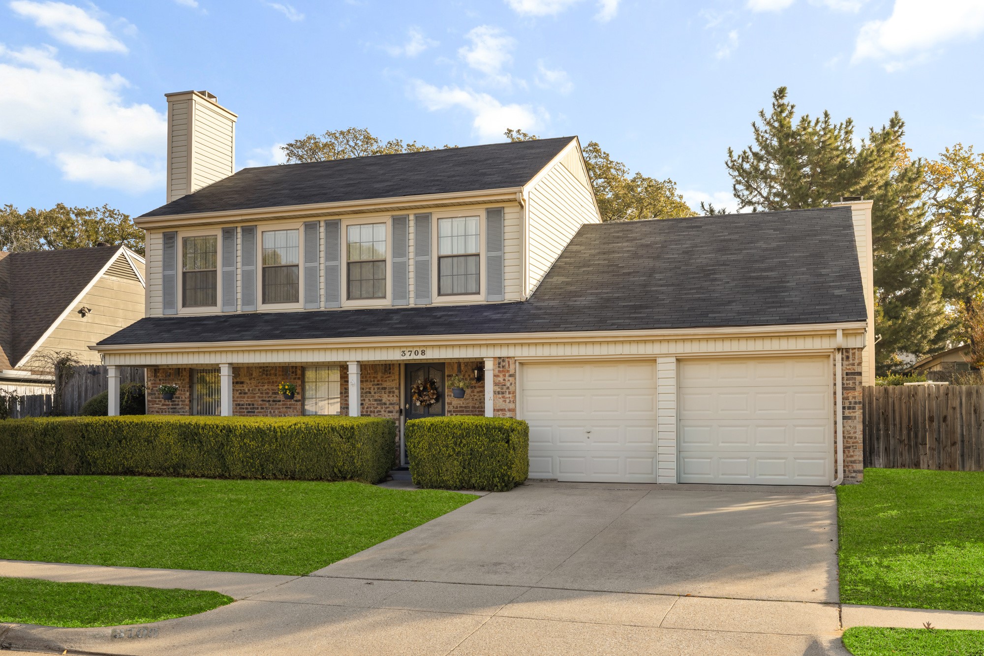 3708 Windsong Lane Bedford TX 76021