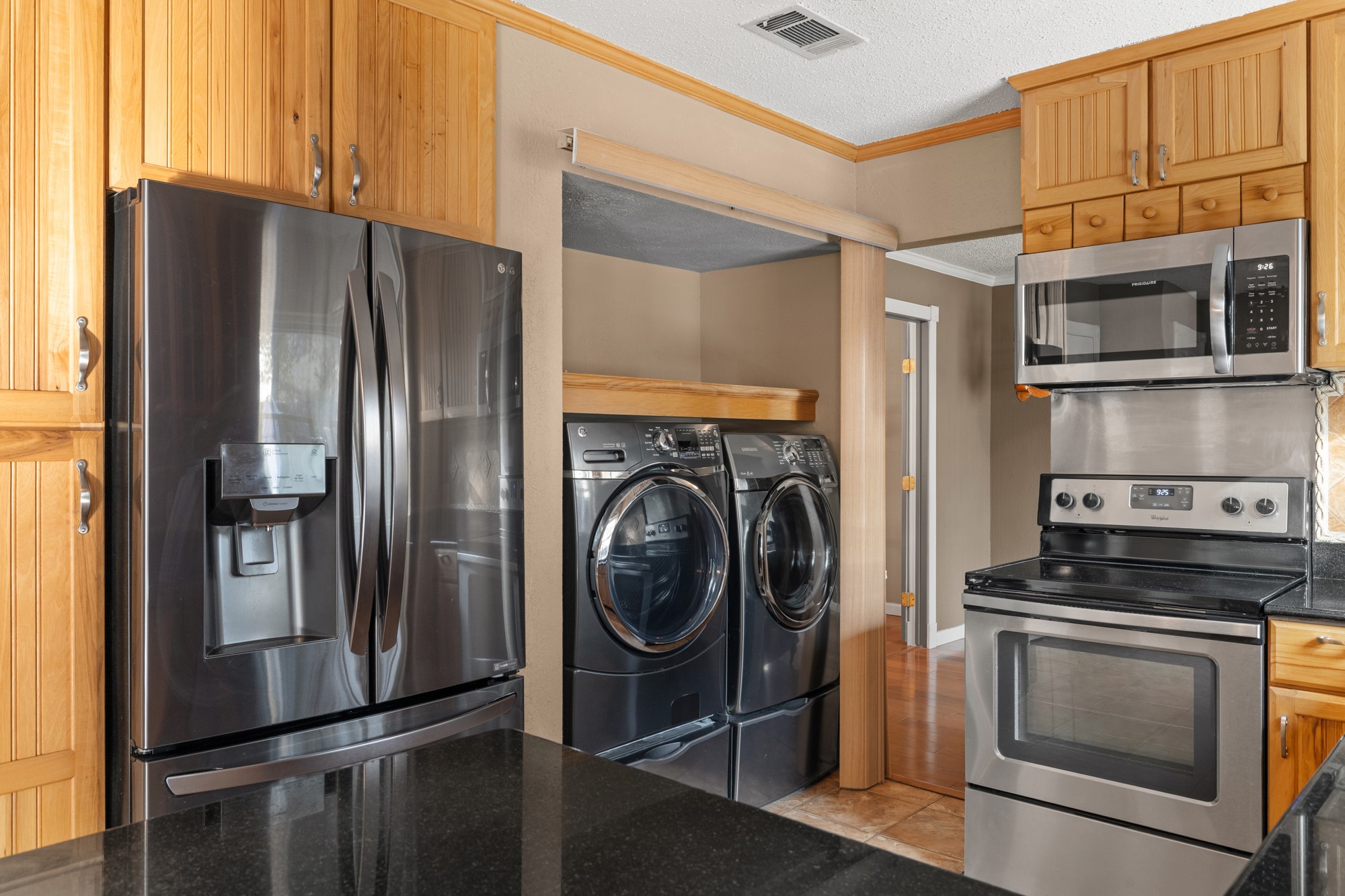 3708 Windsong Lane Bedford TX 76021
