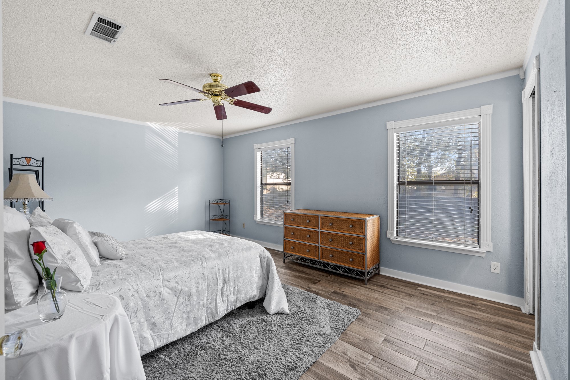3708 Windsong Lane Bedford TX 76021