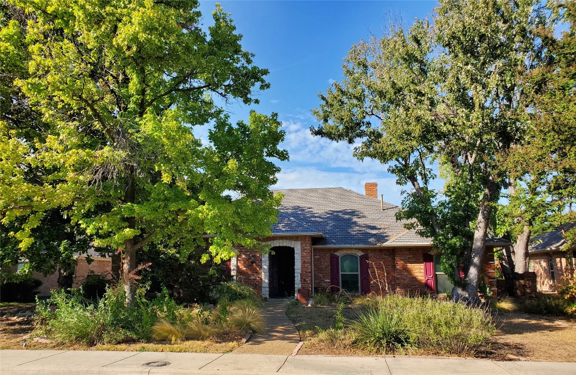 6411 Gretchen Lane Dallas TX 75252
