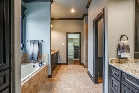 2217 Augustine Waco TX 76712