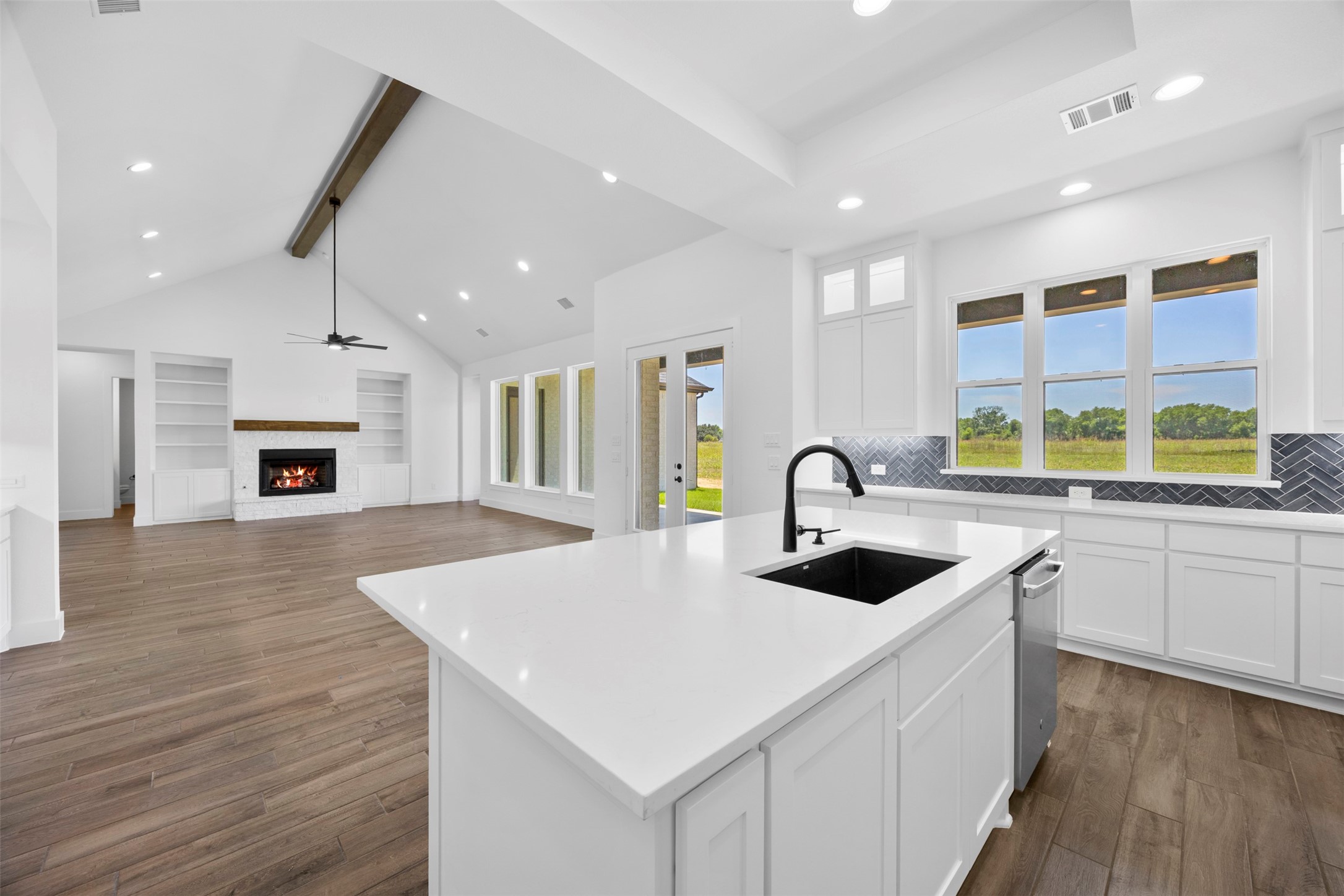 152 Aanya Lane Waxahachie TX 75165