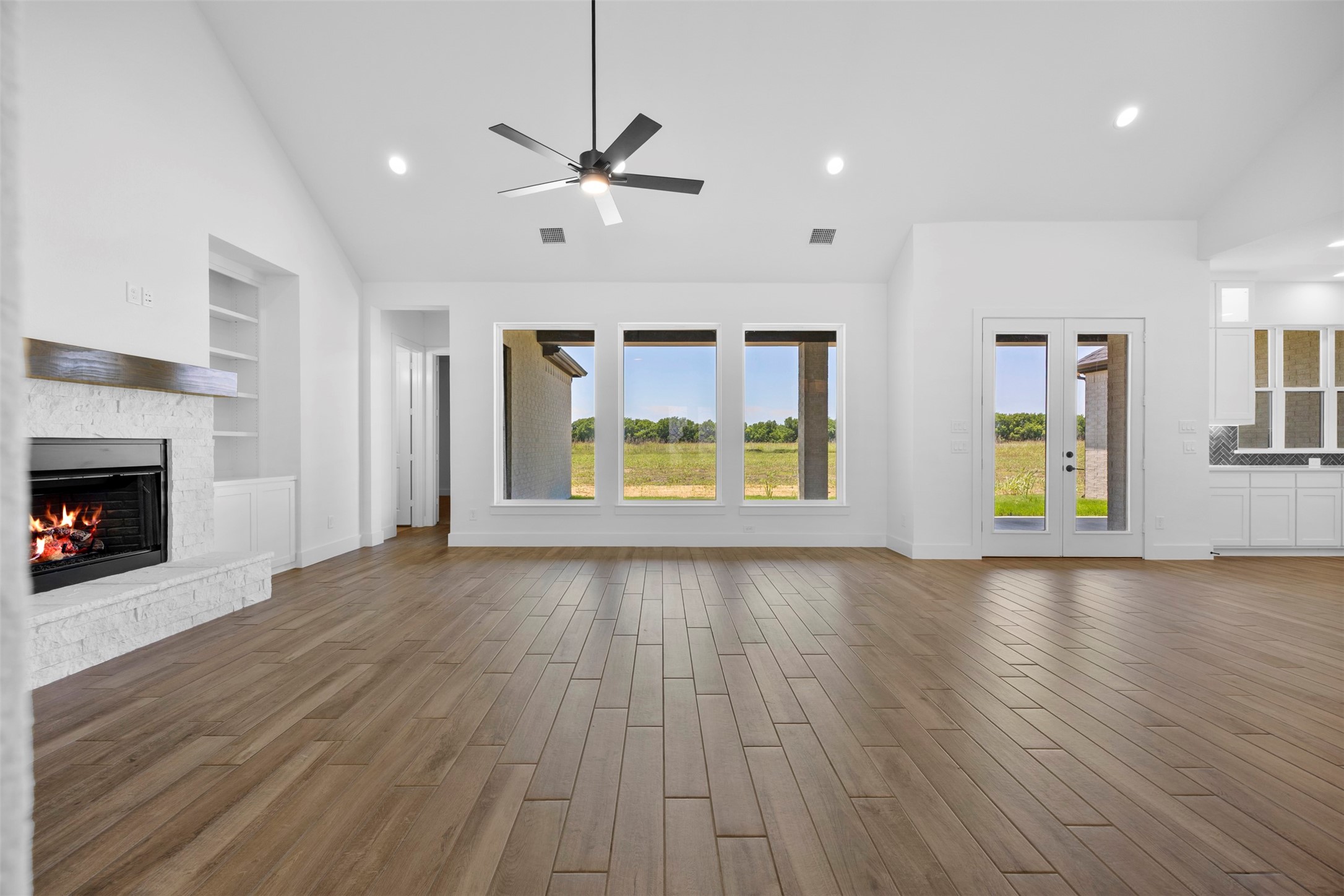 152 Aanya Lane Waxahachie TX 75165