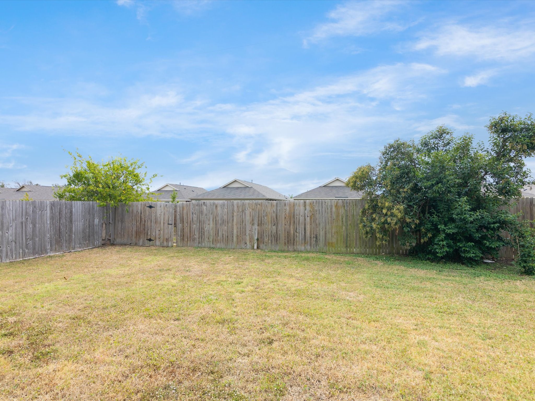1201 Vicksburg Drive Ennis TX 75119