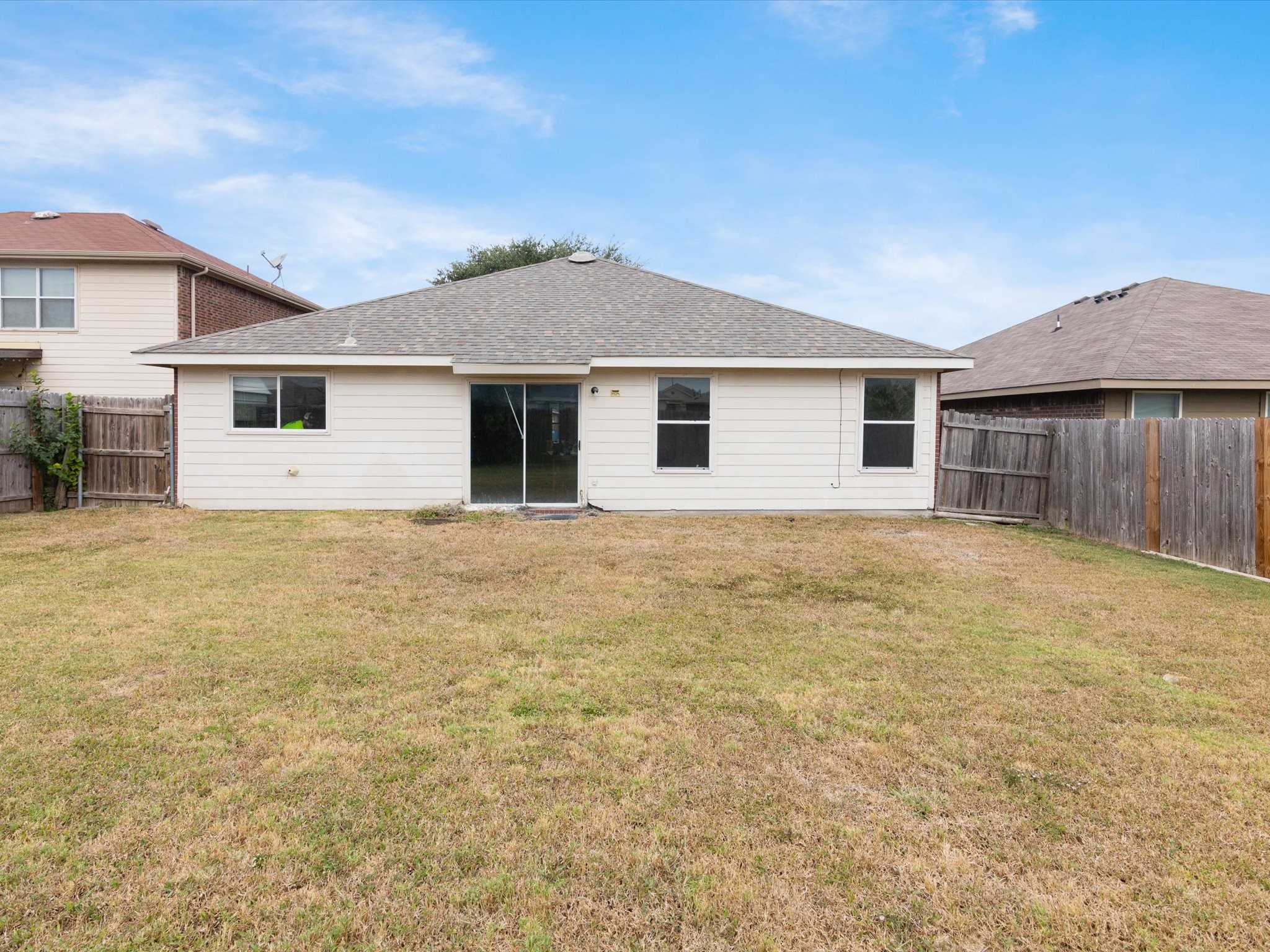 1201 Vicksburg Drive Ennis TX 75119