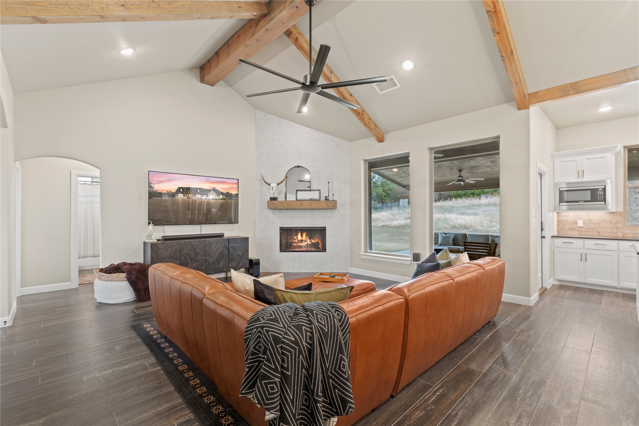 916 Silverleaf Drive Weatherford TX 76085