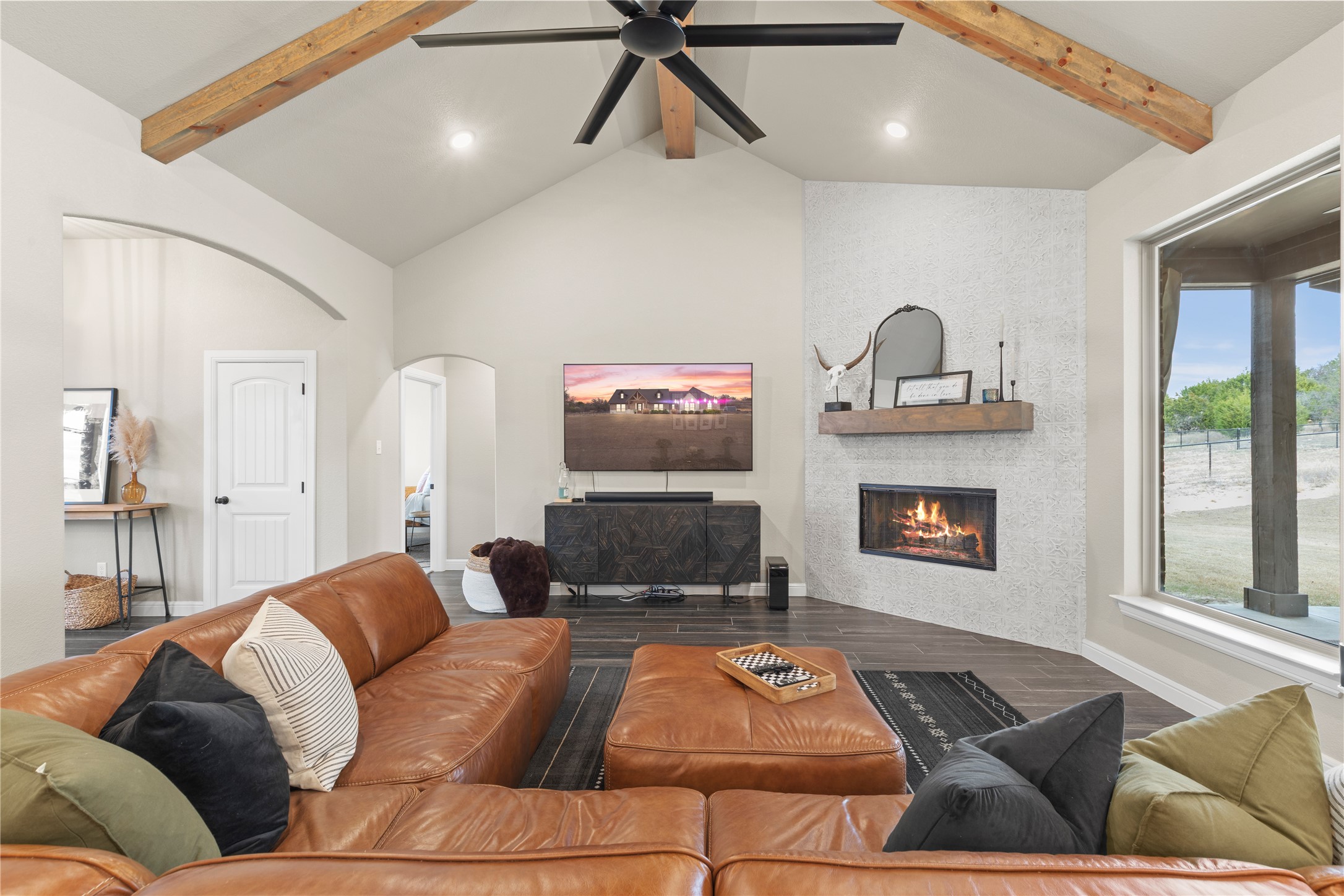 916 Silverleaf Drive Weatherford TX 76085