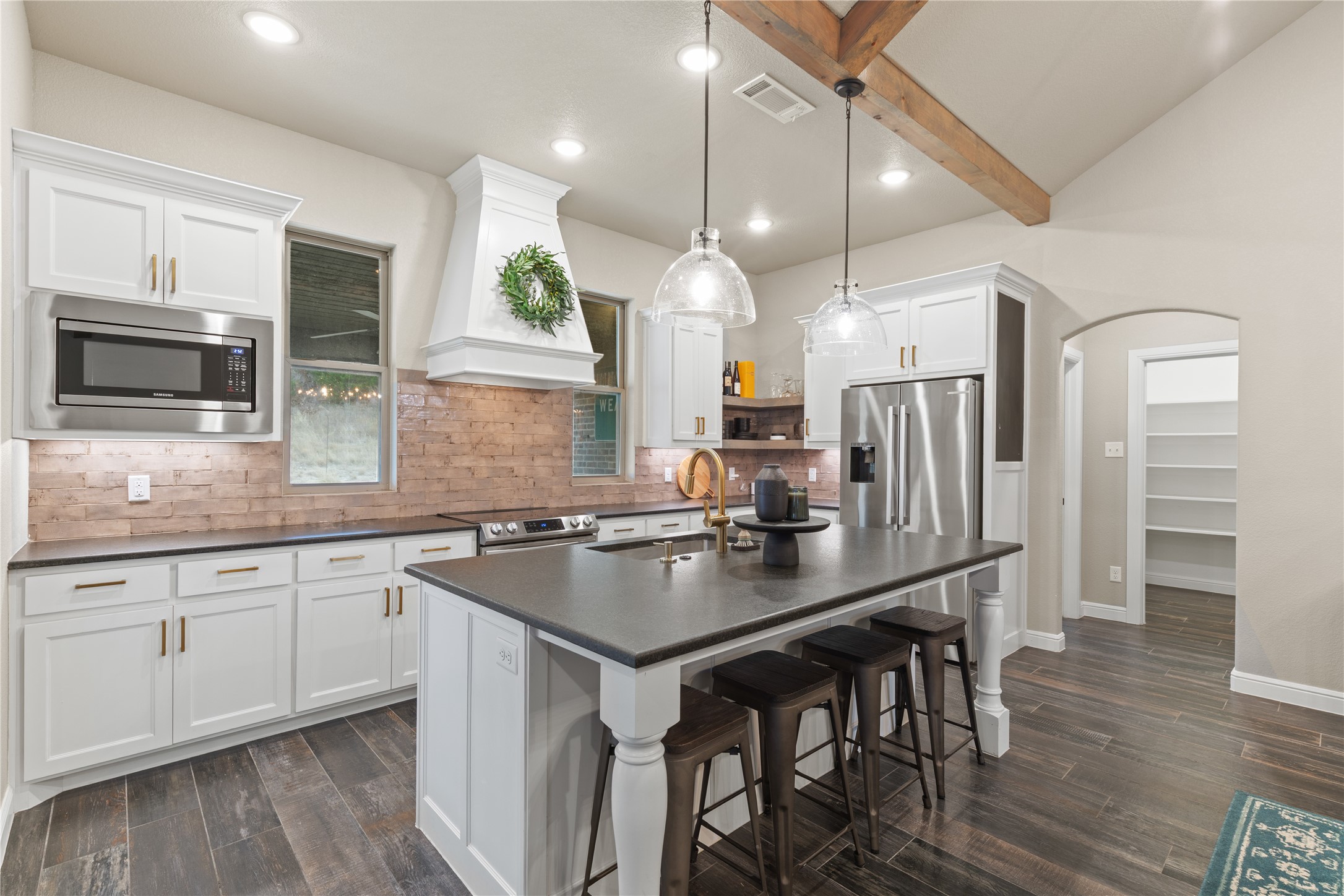 916 Silverleaf Drive Weatherford TX 76085