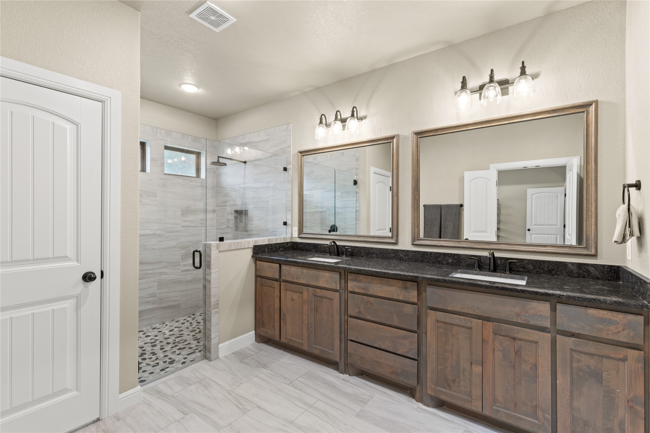 916 Silverleaf Drive Weatherford TX 76085