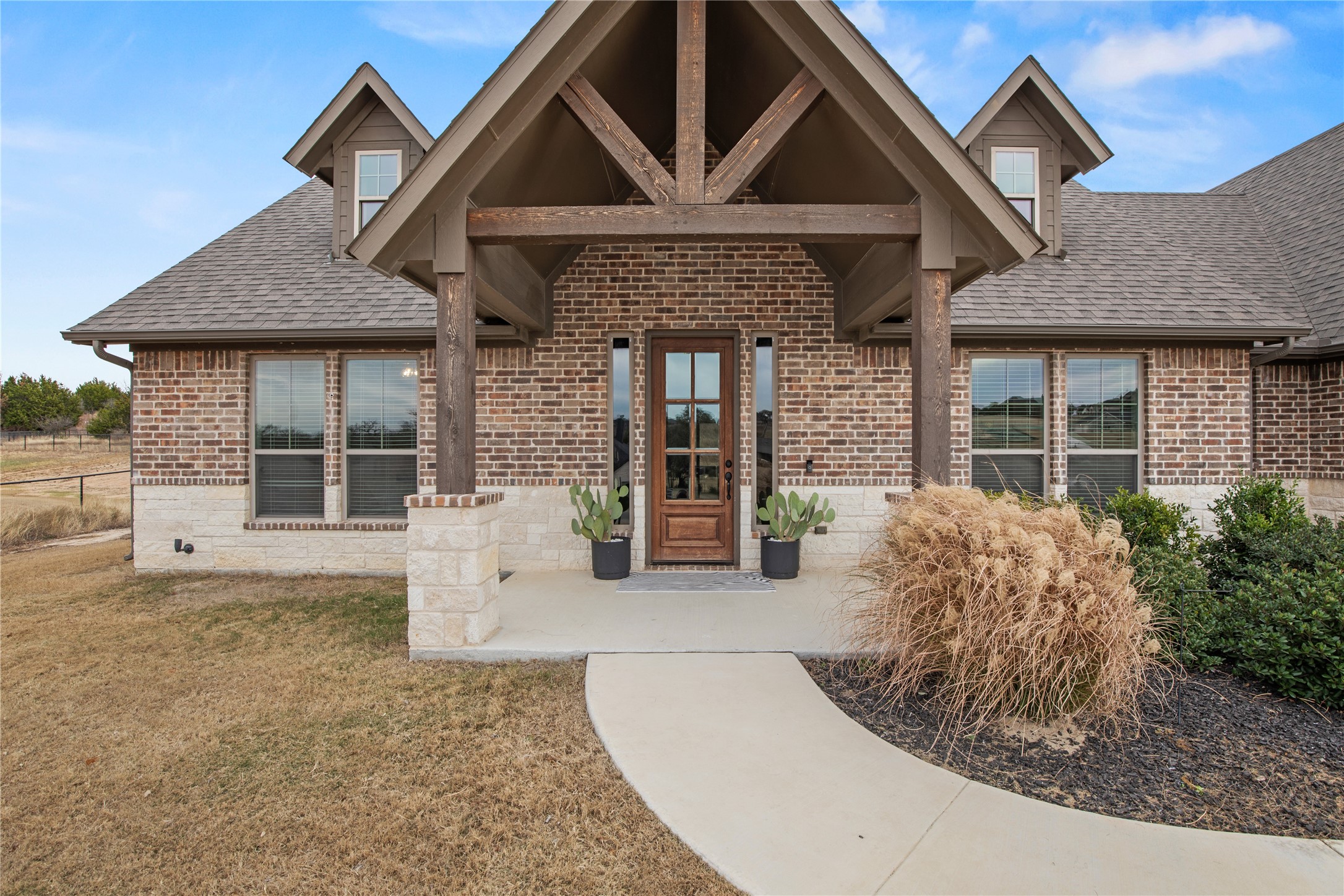 916 Silverleaf Drive Weatherford TX 76085