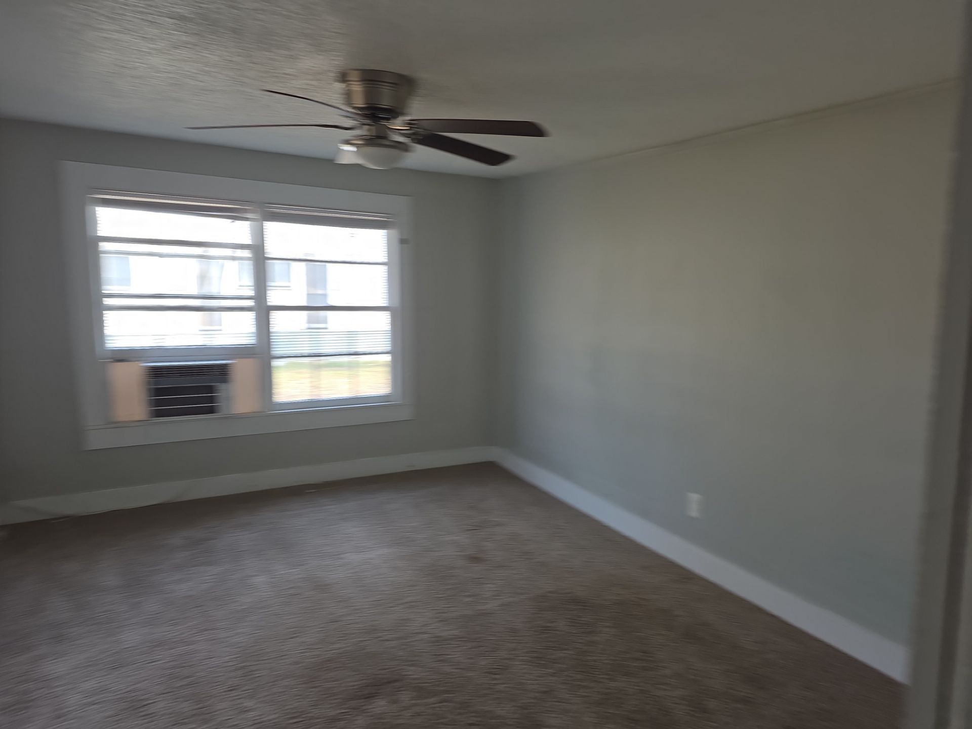 402 W 4th Street Kaufman TX 75142
