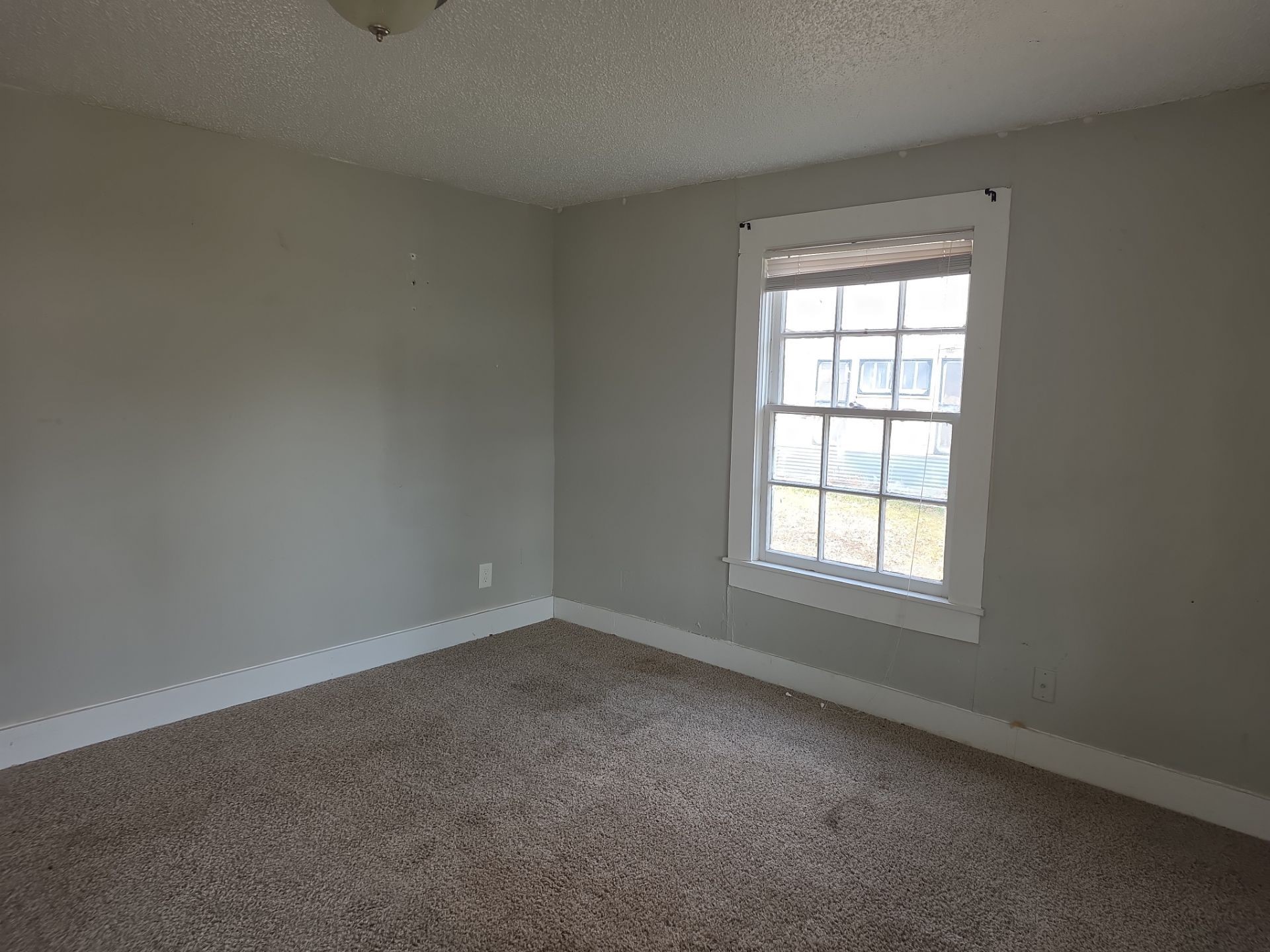 402 W 4th Street Kaufman TX 75142