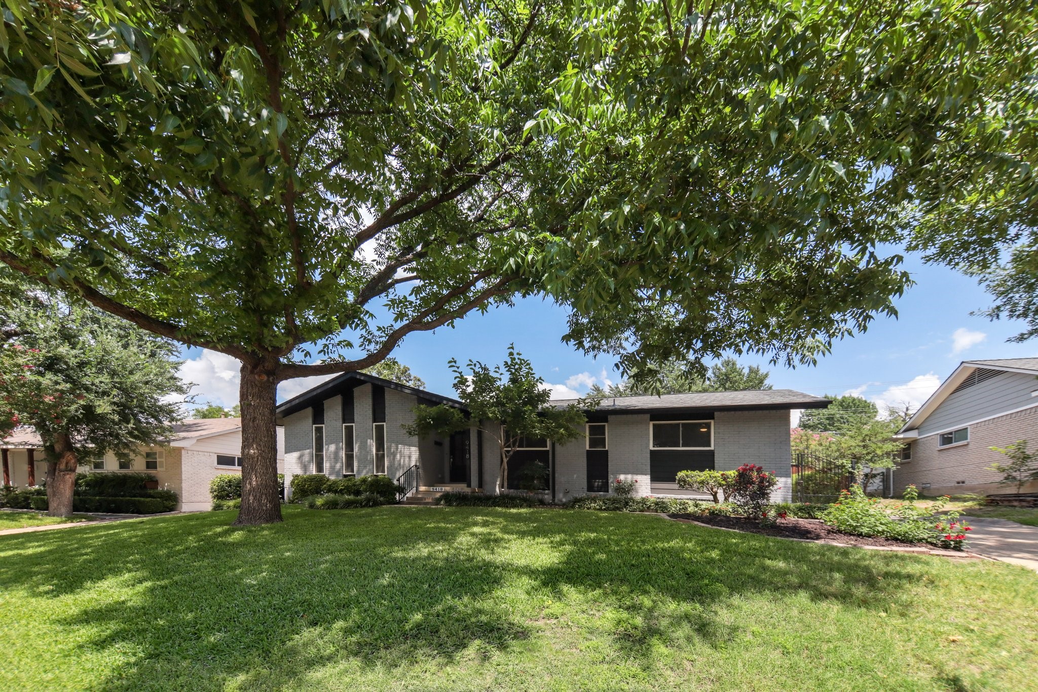 9418 Northpoint Drive Dallas TX 75238