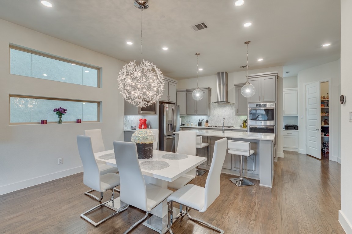 8221 Milroy Lane Dallas TX 75231