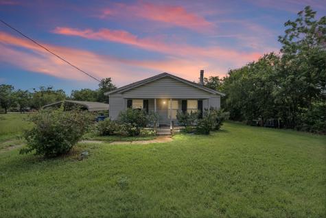 104 S College Street Itasca TX 76055