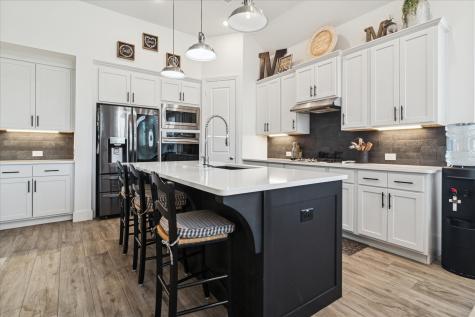 1912 Mcdougall Creek Van Alstyne TX 75495