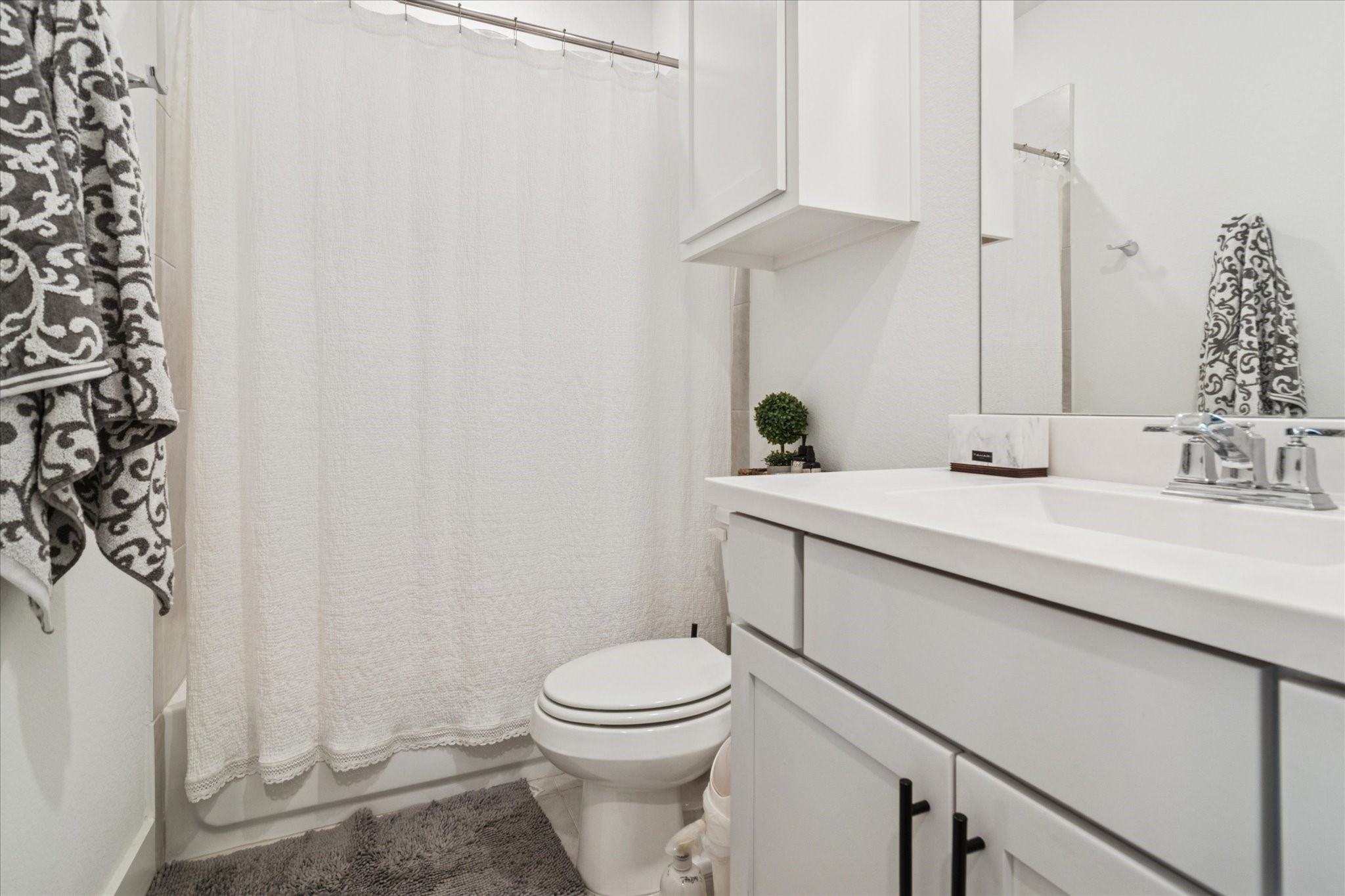 1912 Mcdougall Creek Van Alstyne TX 75495