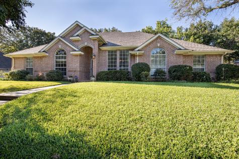 1922 Maplewood Drive Weatherford TX 76087