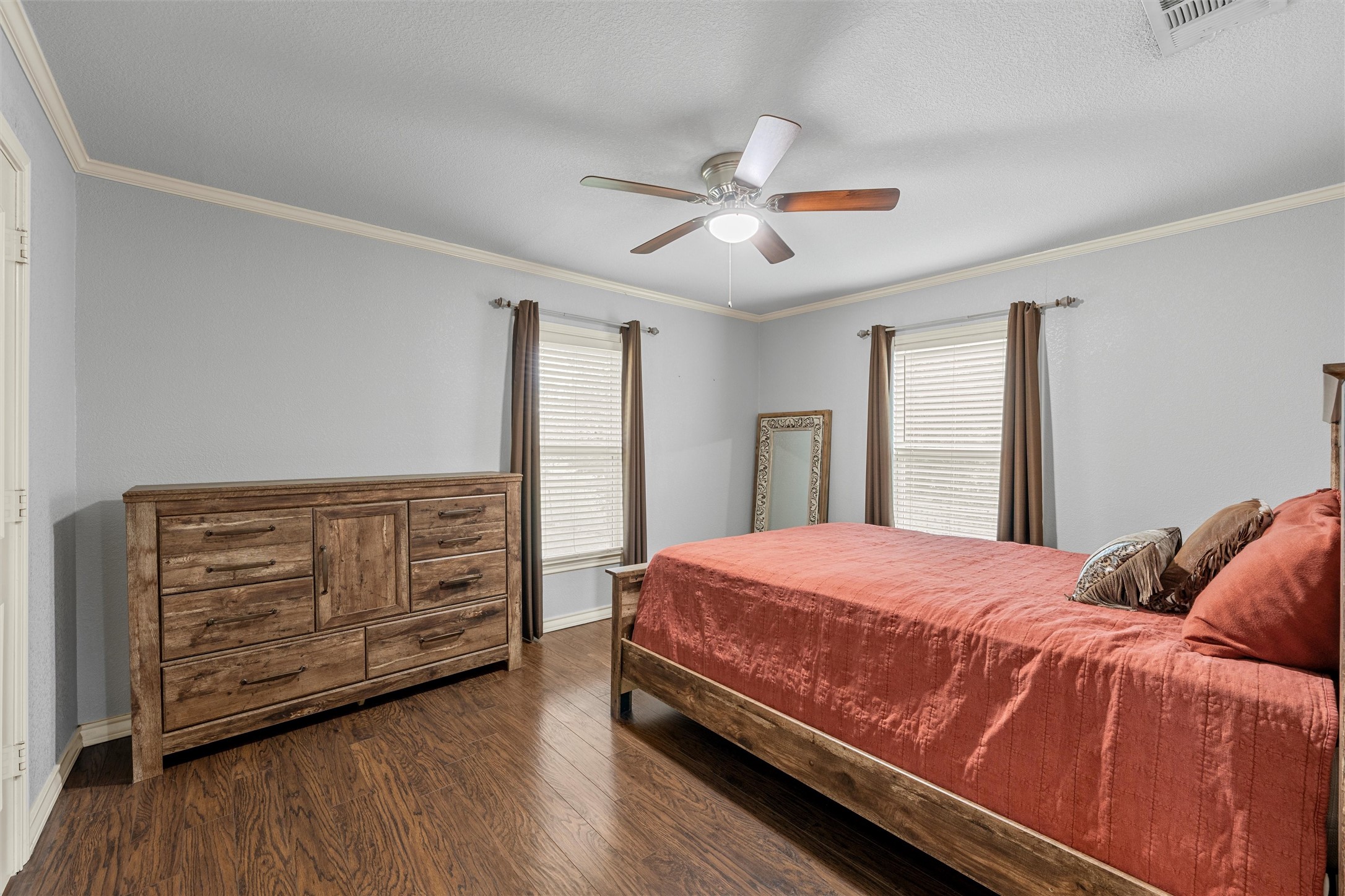 911 S Main Street West TX 76691