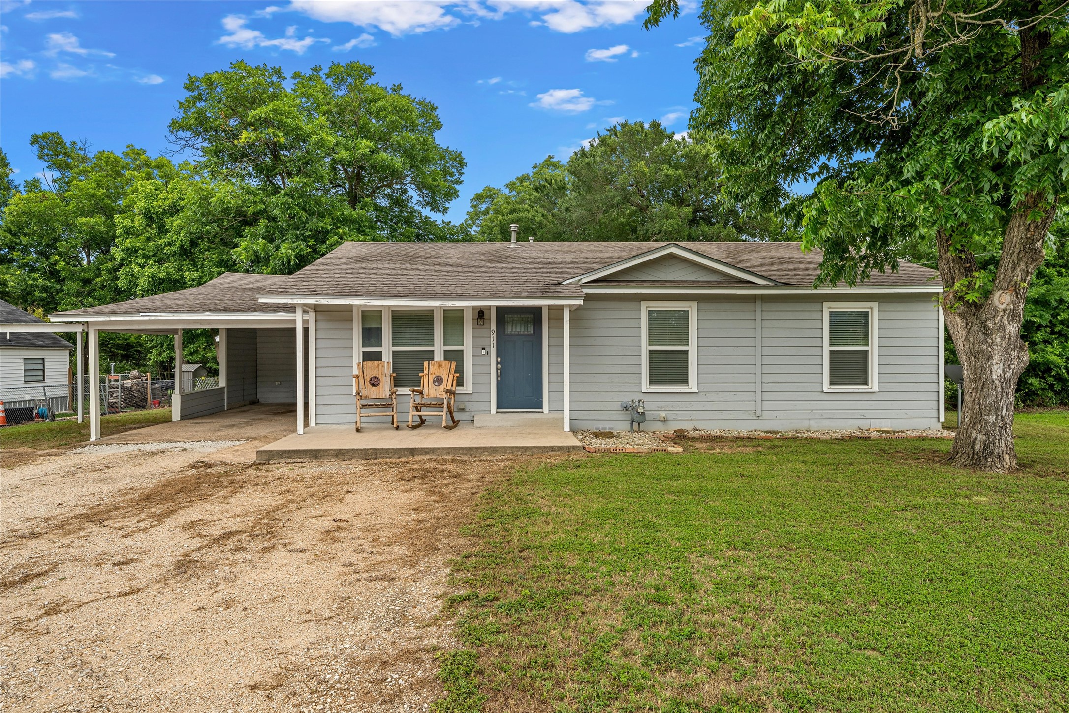 911 S Main Street West TX 76691