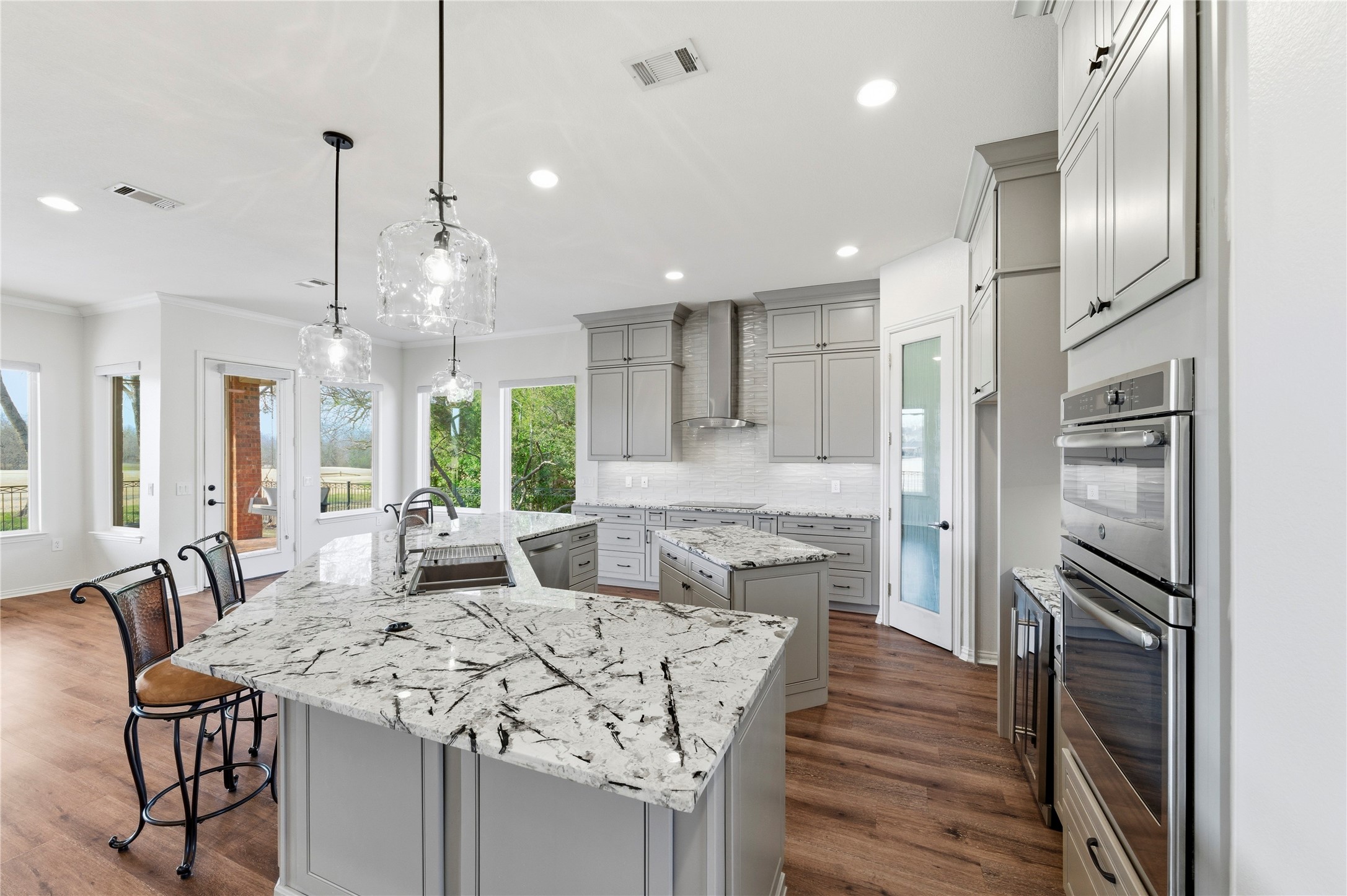 425 Cabellero Court Fairview TX 75069