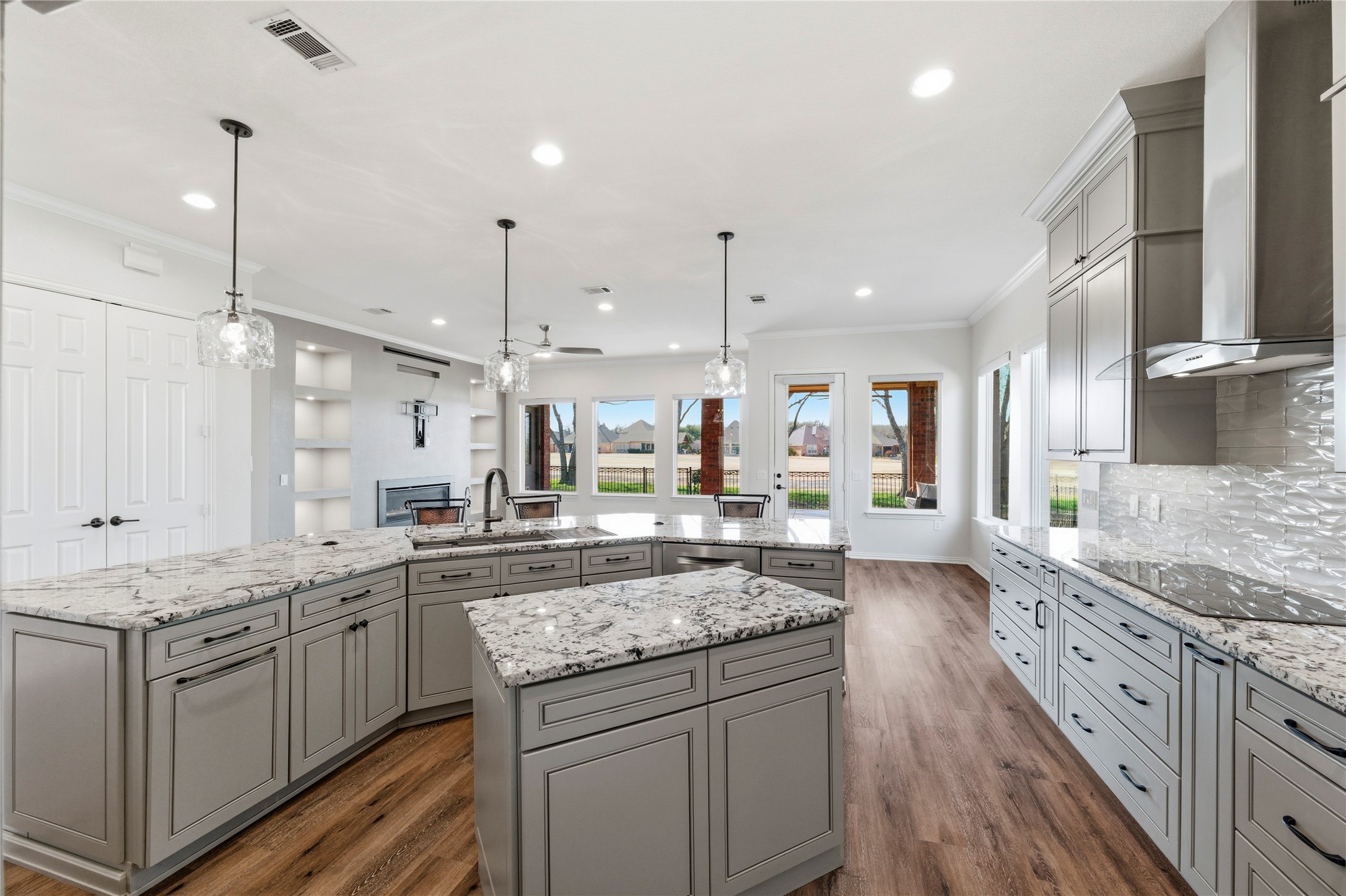 425 Cabellero Court Fairview TX 75069