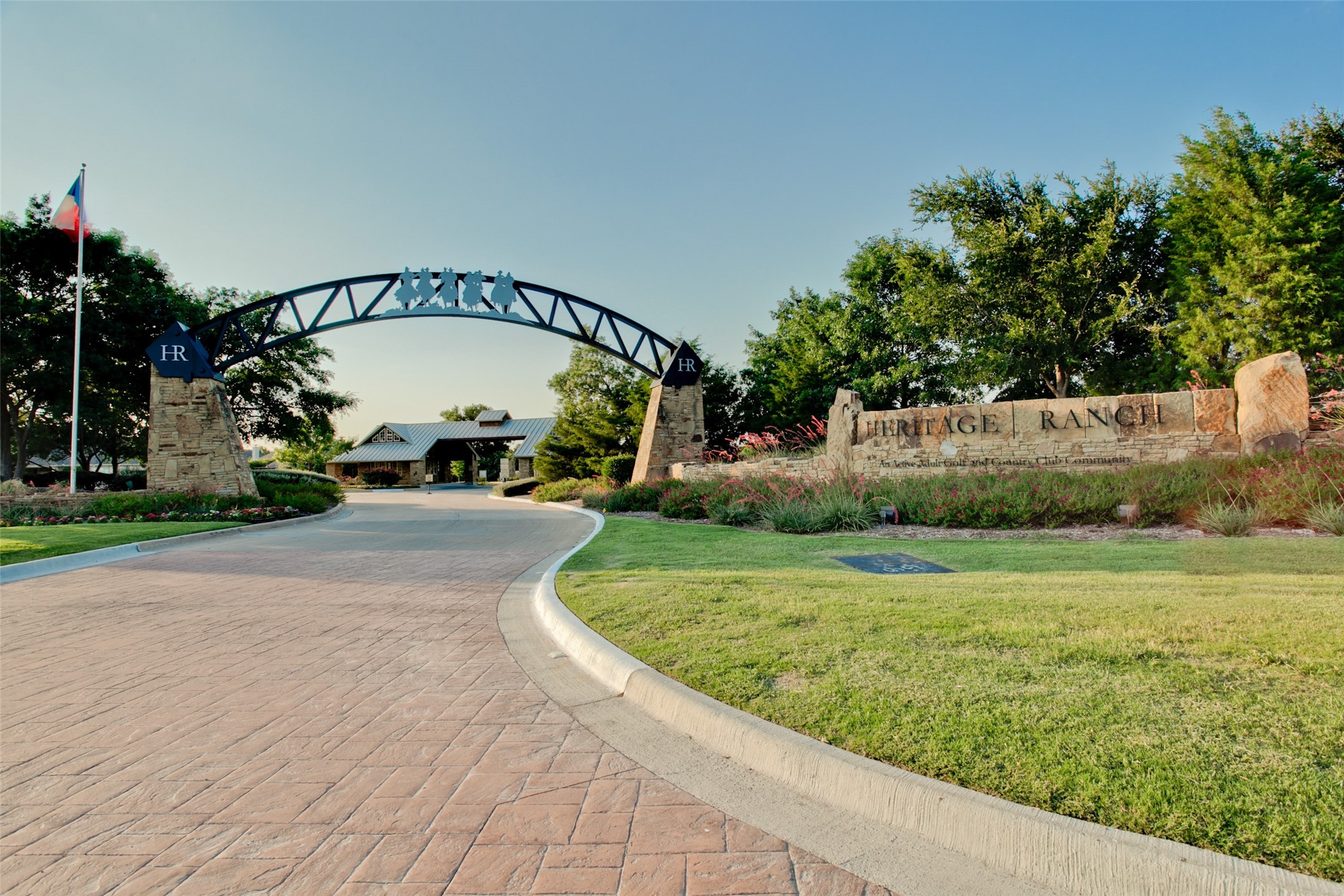 425 Cabellero Court Fairview TX 75069