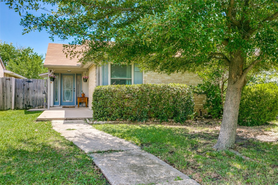 4631 Chapman Street The Colony TX 75056