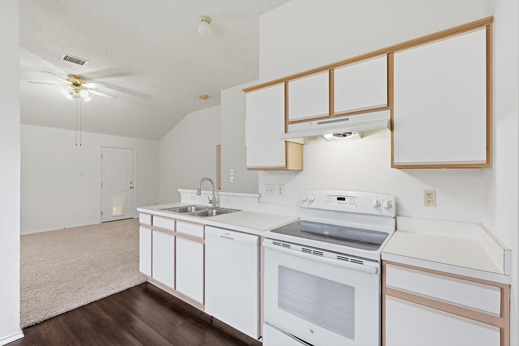 804 Castlewick Court Arlington TX 76018