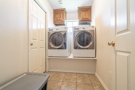 1909 Lazy Court Granbury TX 76048