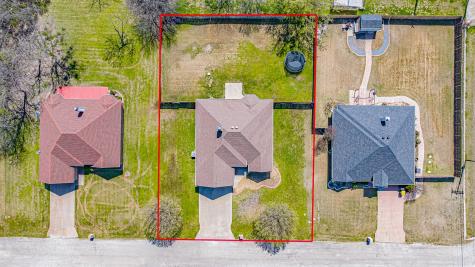 1909 Lazy Court Granbury TX 76048