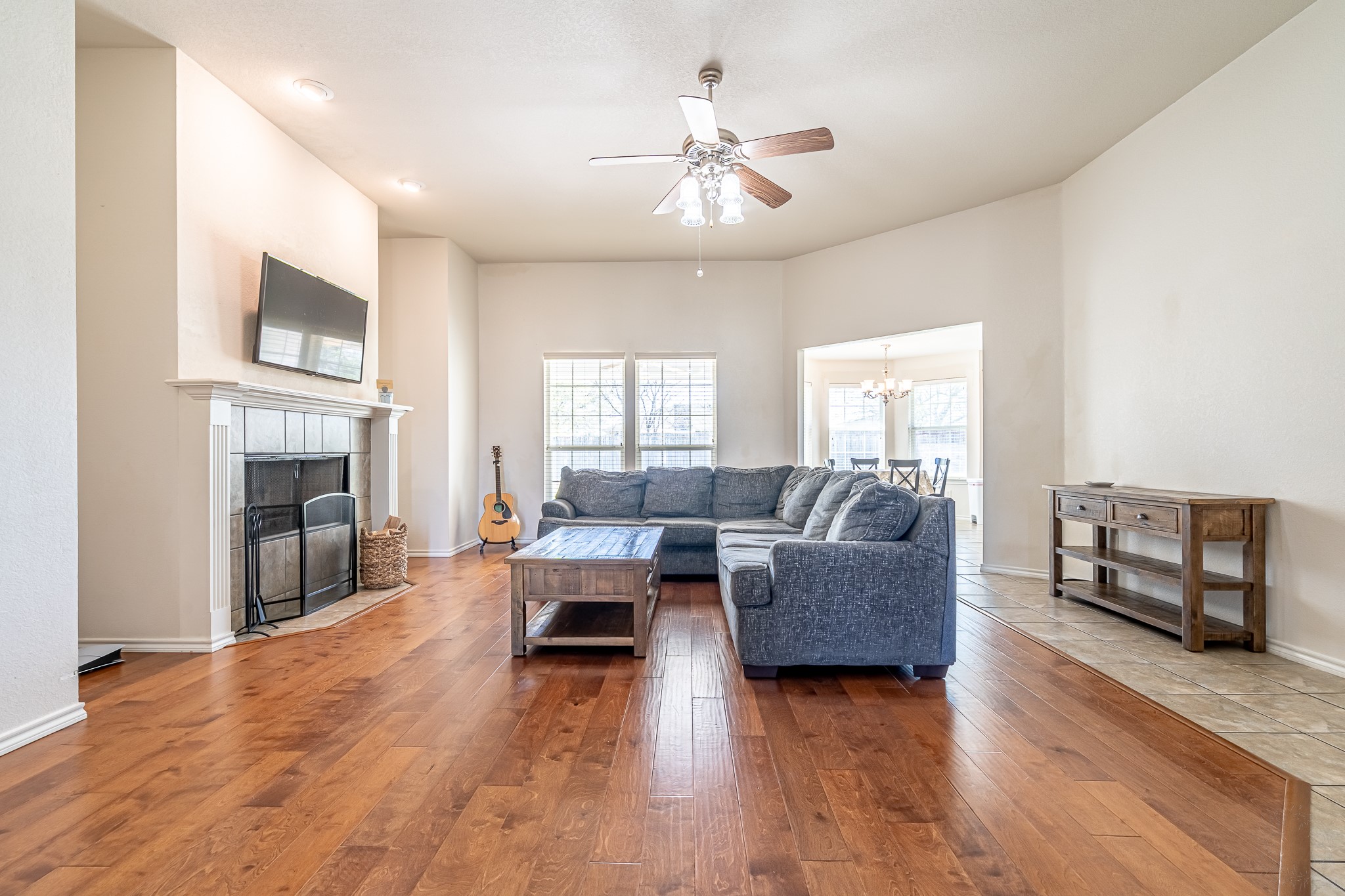 1909 Lazy Court Granbury TX 76048