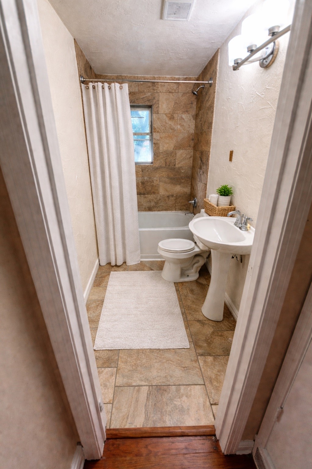 1117 Rancho Drive Mesquite TX 75149