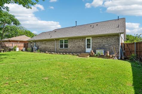 215 Tanco Lane Duncanville TX 75116