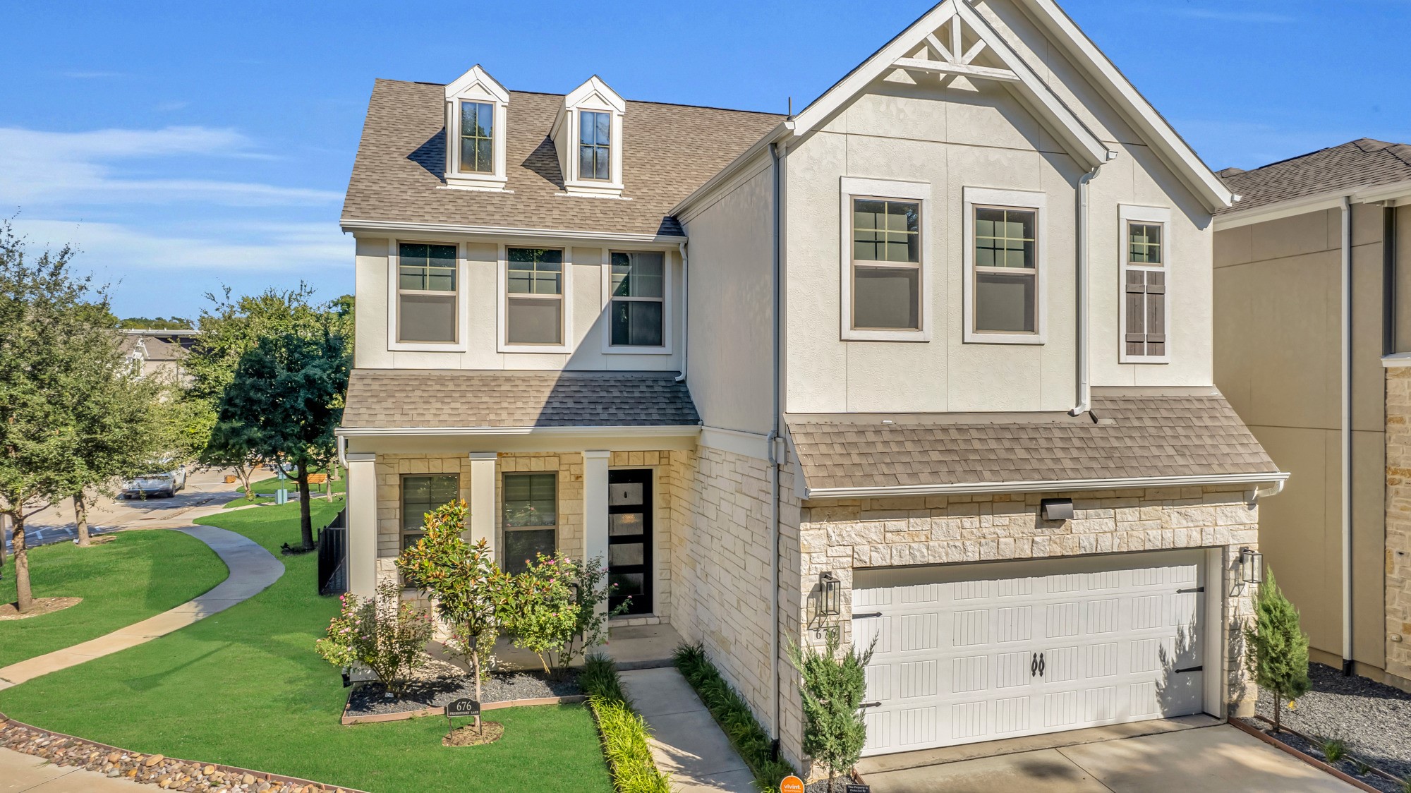 676 Promontory Lane Dallas TX 75208