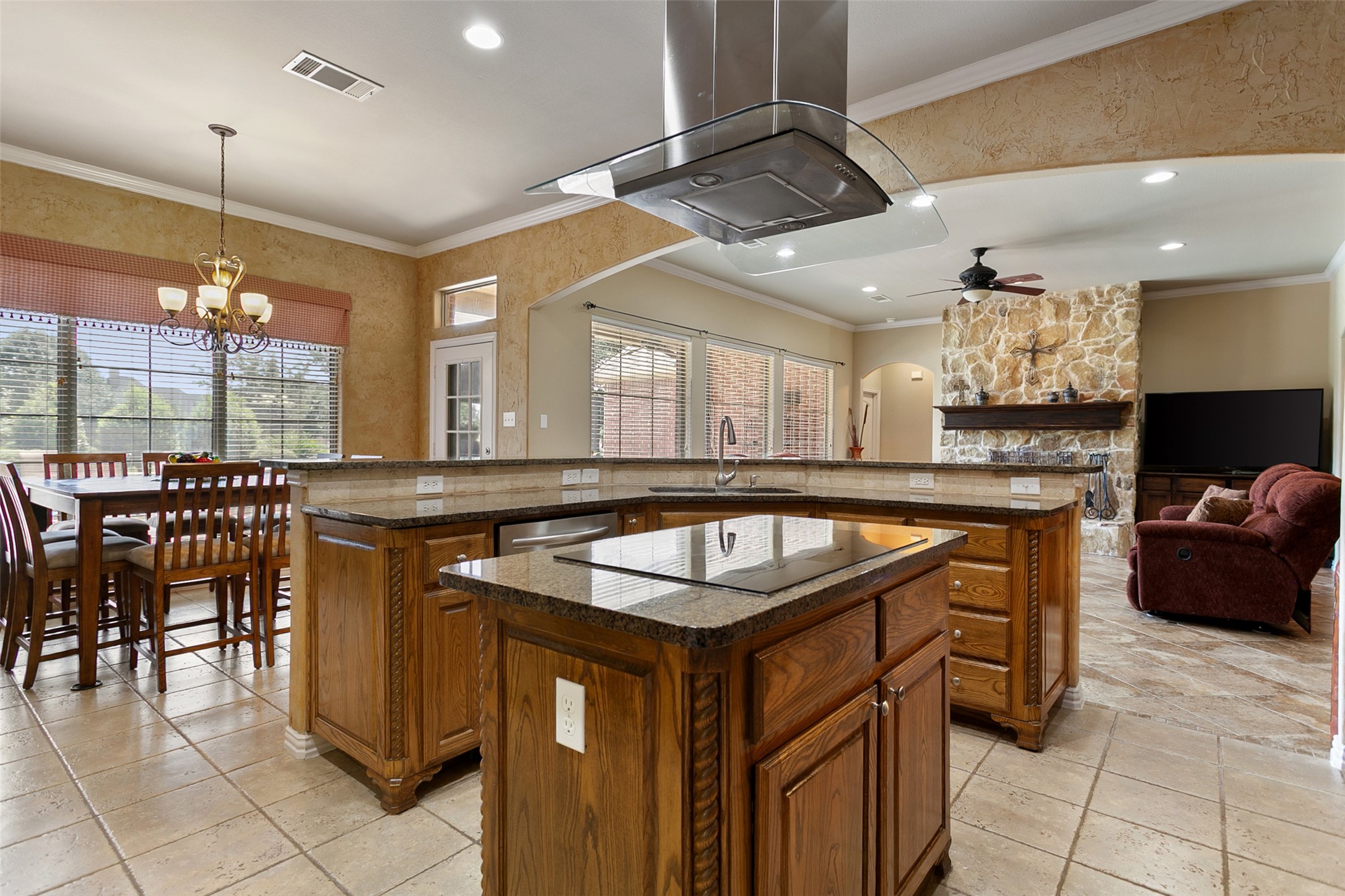 125 Silver Rose Boulevard Burleson TX 76028