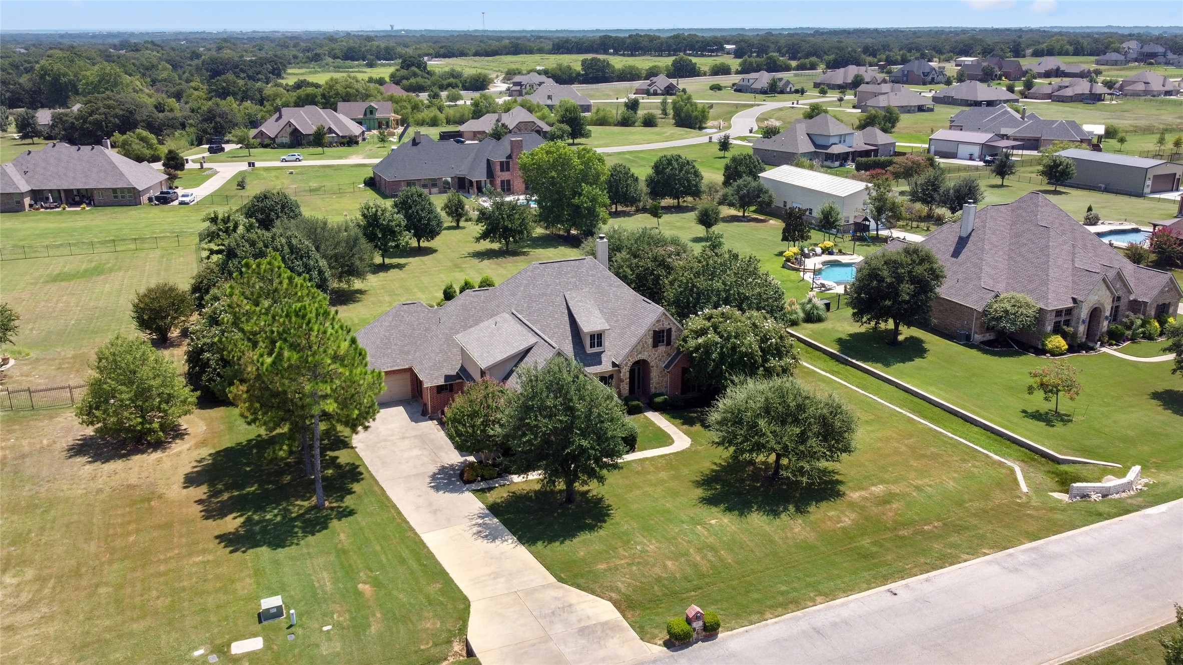 125 Silver Rose Boulevard Burleson TX 76028