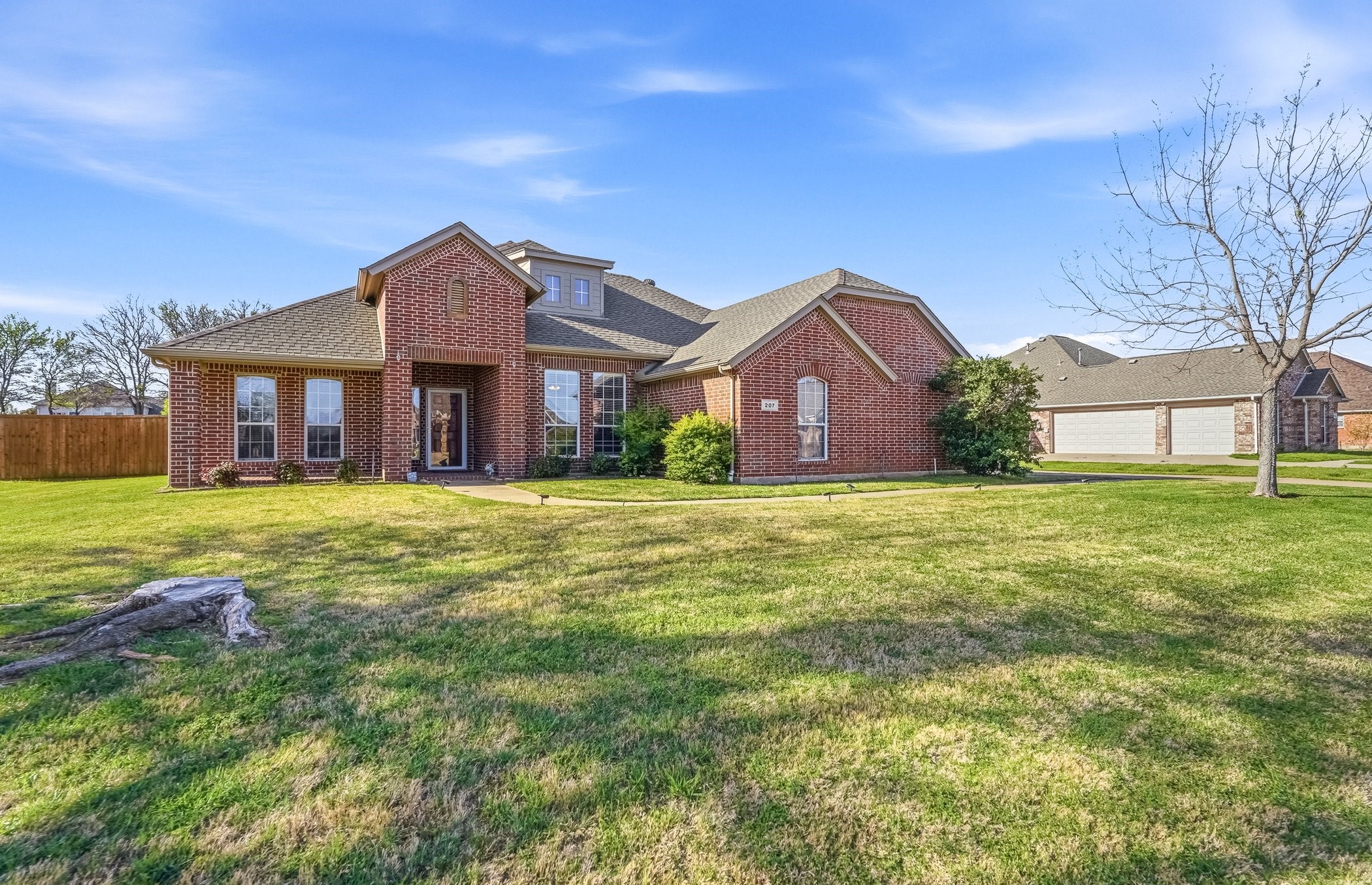 207 Moonlit Path Drive Shady Shores TX 76208