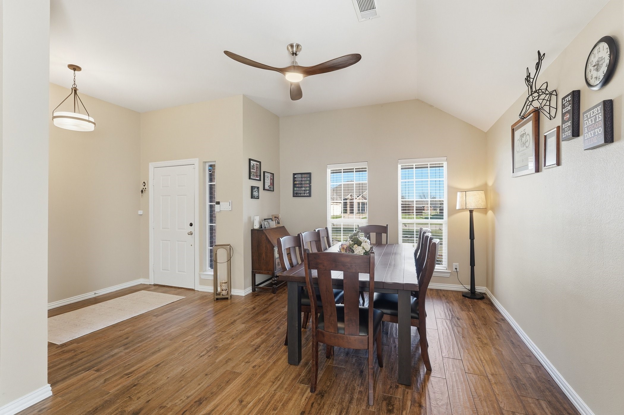 207 Moonlit Path Drive Shady Shores TX 76208