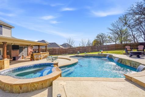 207 Moonlit Path Drive Shady Shores TX 76208