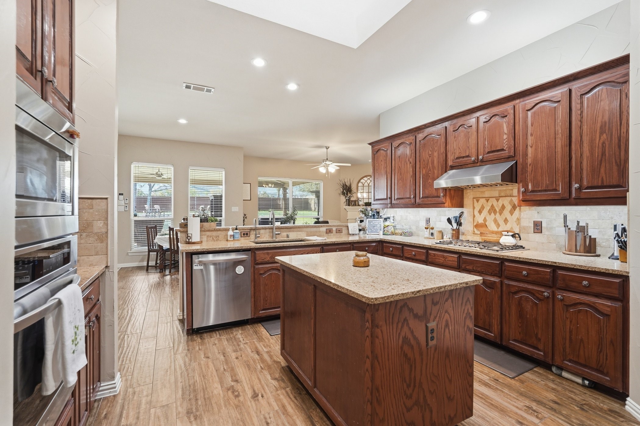 207 Moonlit Path Drive Shady Shores TX 76208