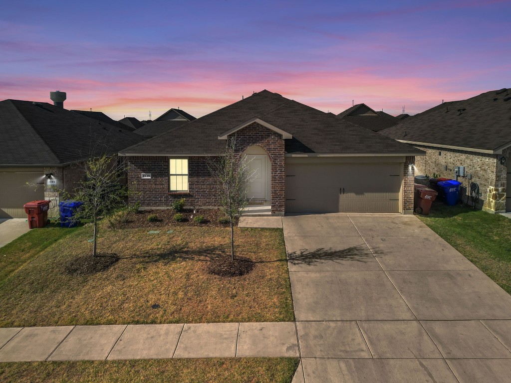 2125 Palestine Oak Drive Royse City TX 75189