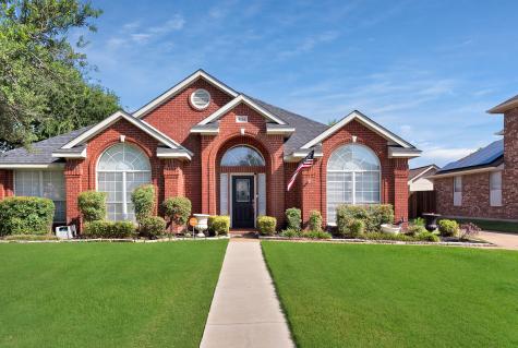 1714 Brittany Lane Mansfield TX 76063