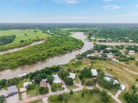 3920 Lake Shore Drive May TX 76857